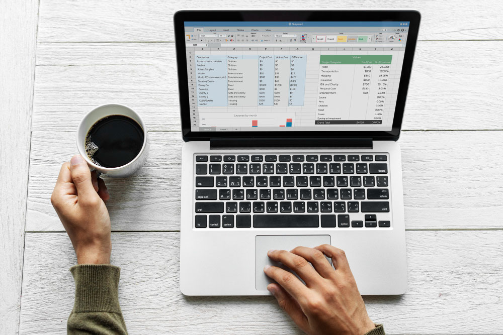 How to Become a Data Scientist